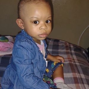 Meet your Posher, Candace